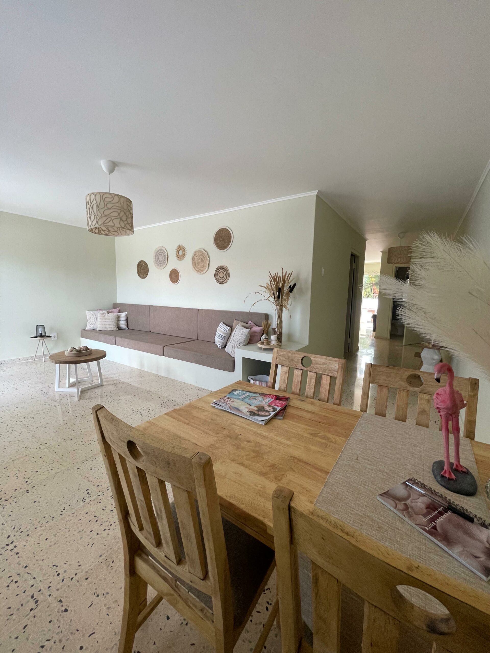 Pink Lagoon Suite — Lori Apartments — foto 1